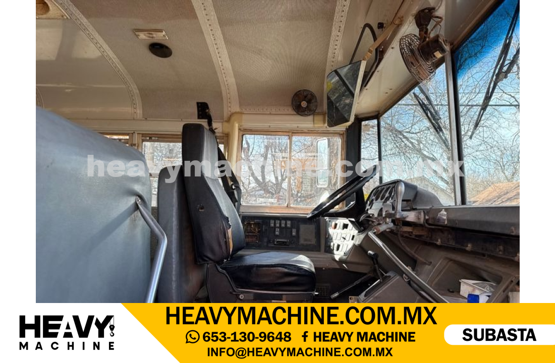 Camión Autobús 2001 FREIGHTLINER FS65