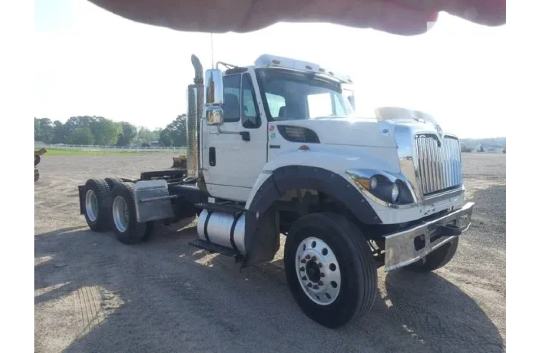 INTERNATIONAL WORKSTAR 7600 2013