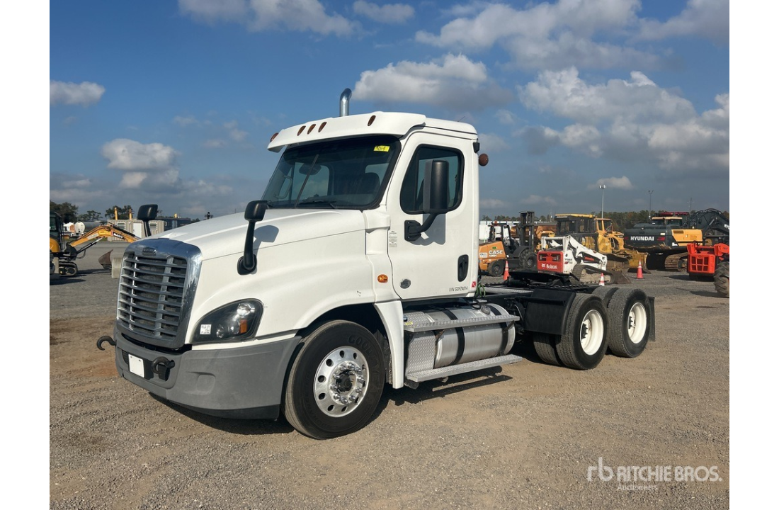 FREIGHTLINER Cascadia 125 2016