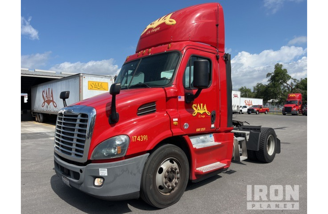 Freightliner Cascadia 113 2017