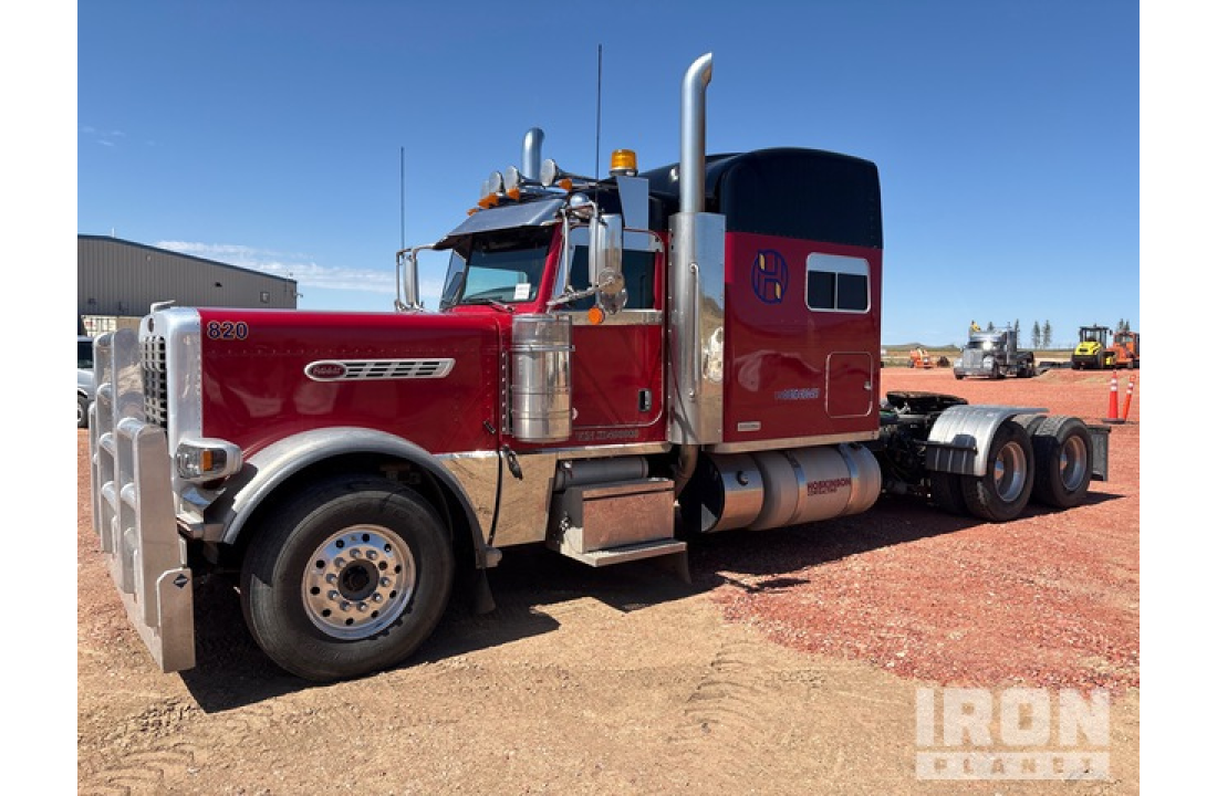 PETERBILT 389 2018