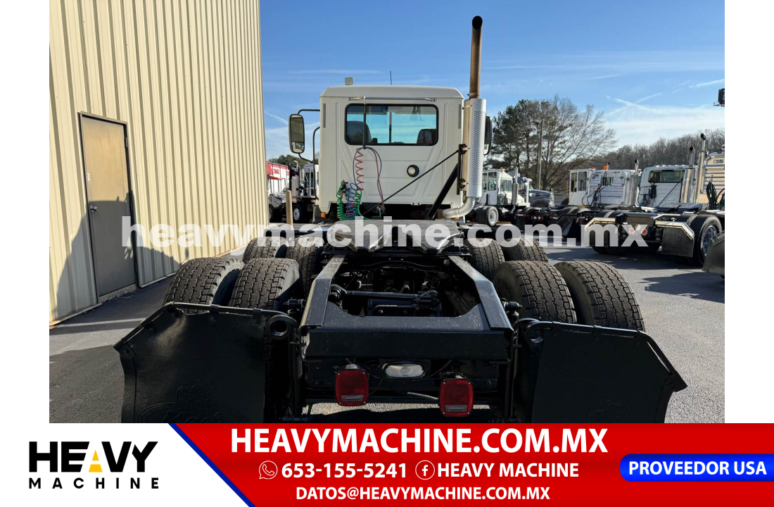 Camión Day Cab 2007 Mack CXN613