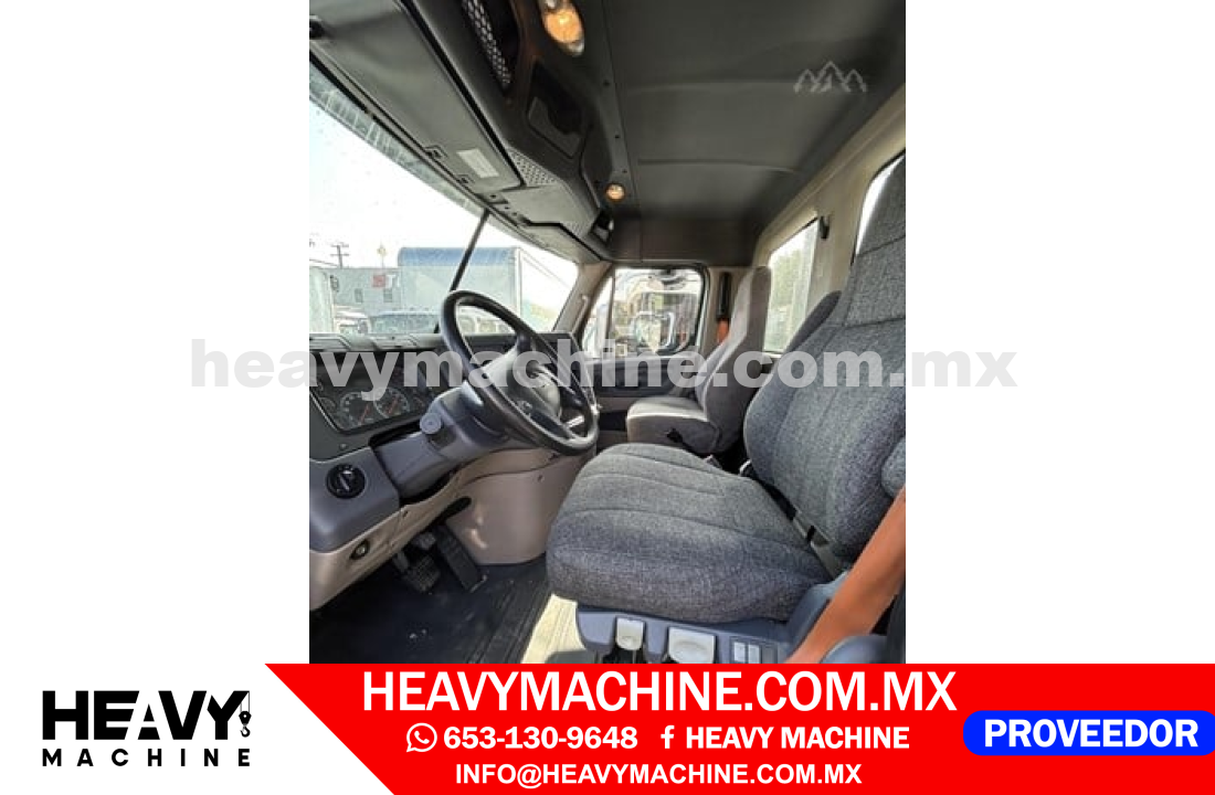 Camión Day Cab 2014 FREIGHTLINER CASCADIA 113