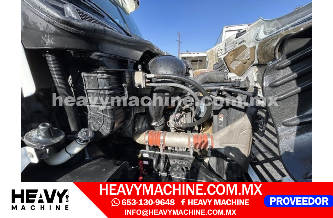 Camión Day Cab 2014 FREIGHTLINER CASCADIA 113