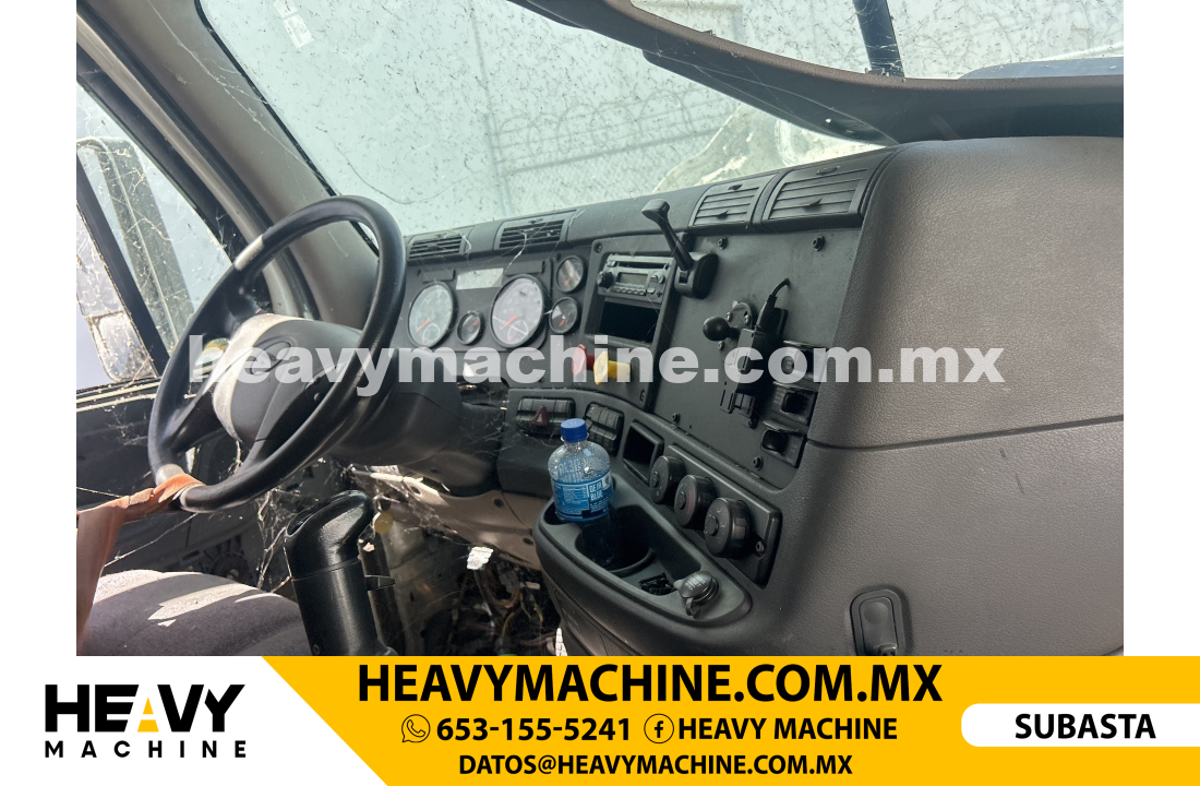 Camión Day Cab 2014 FREIGHTLINER Cascadia CNG