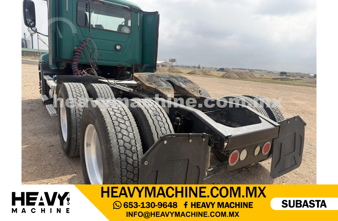 Camión Day Cab 2014 MACK PINNACLE CXU613