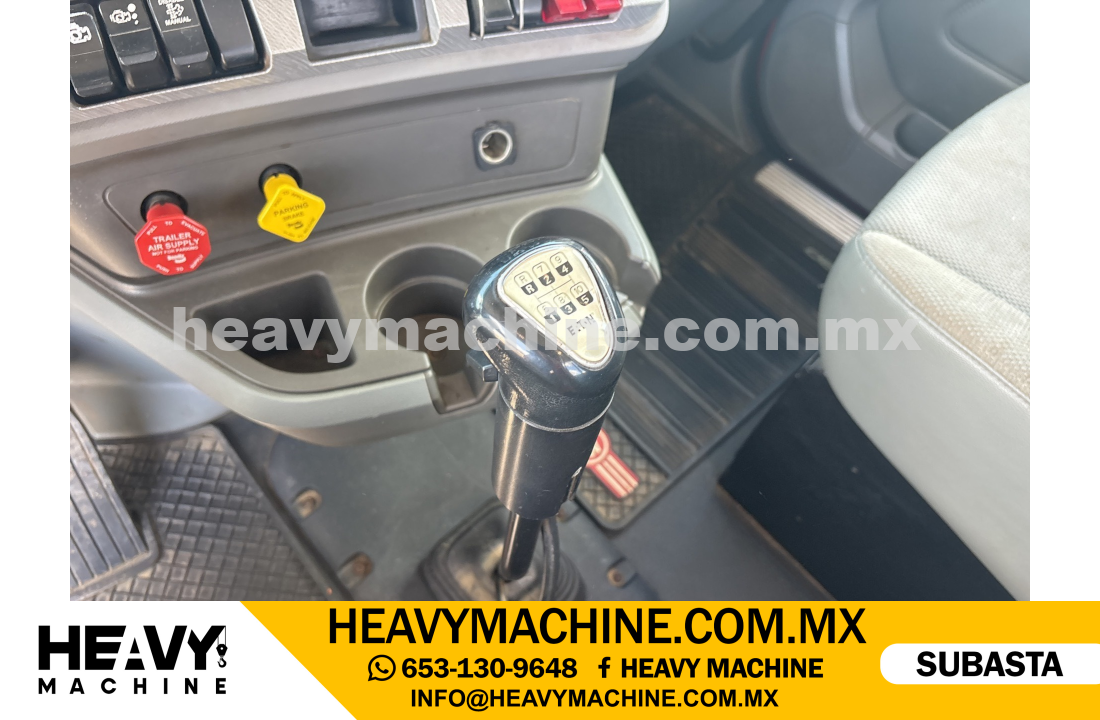 Camión Day Cab 2017 KENWORTH T880 4x2
