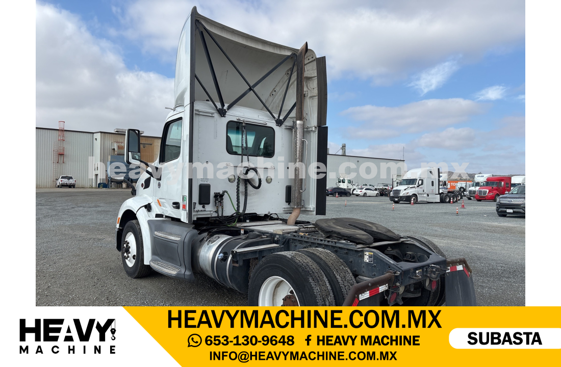 Camión Day Cab 2017 PETERBILT 579 4x2