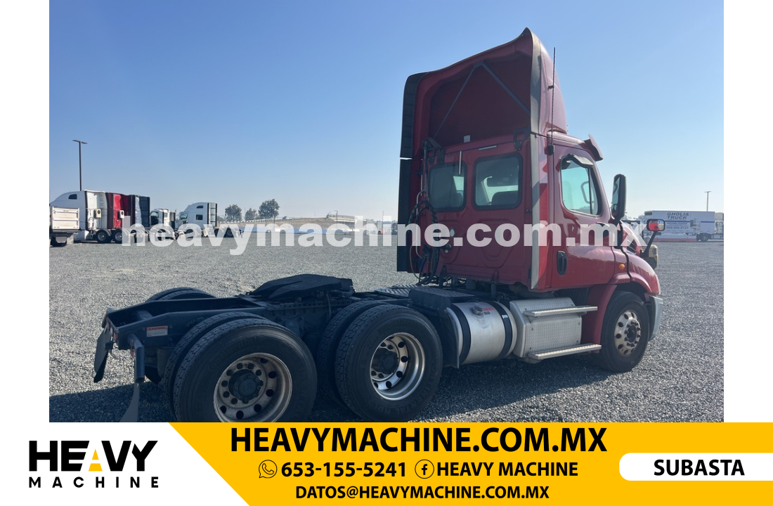 Camión Day Cab 2018 FREIGHTLINER Cascadia 113 6x4