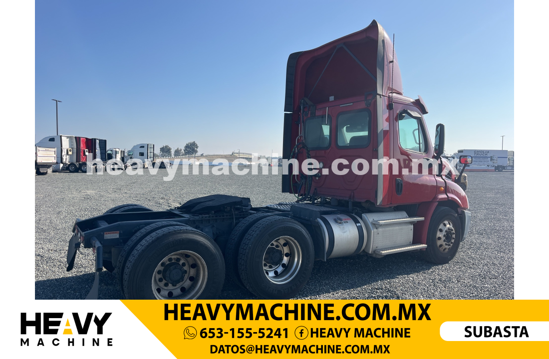 Camión Day Cab 2018 FREIGHTLINER Cascadia 113 6x4