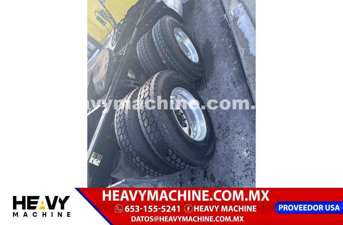 Camión Day Cab 2021 PETERBIL 579