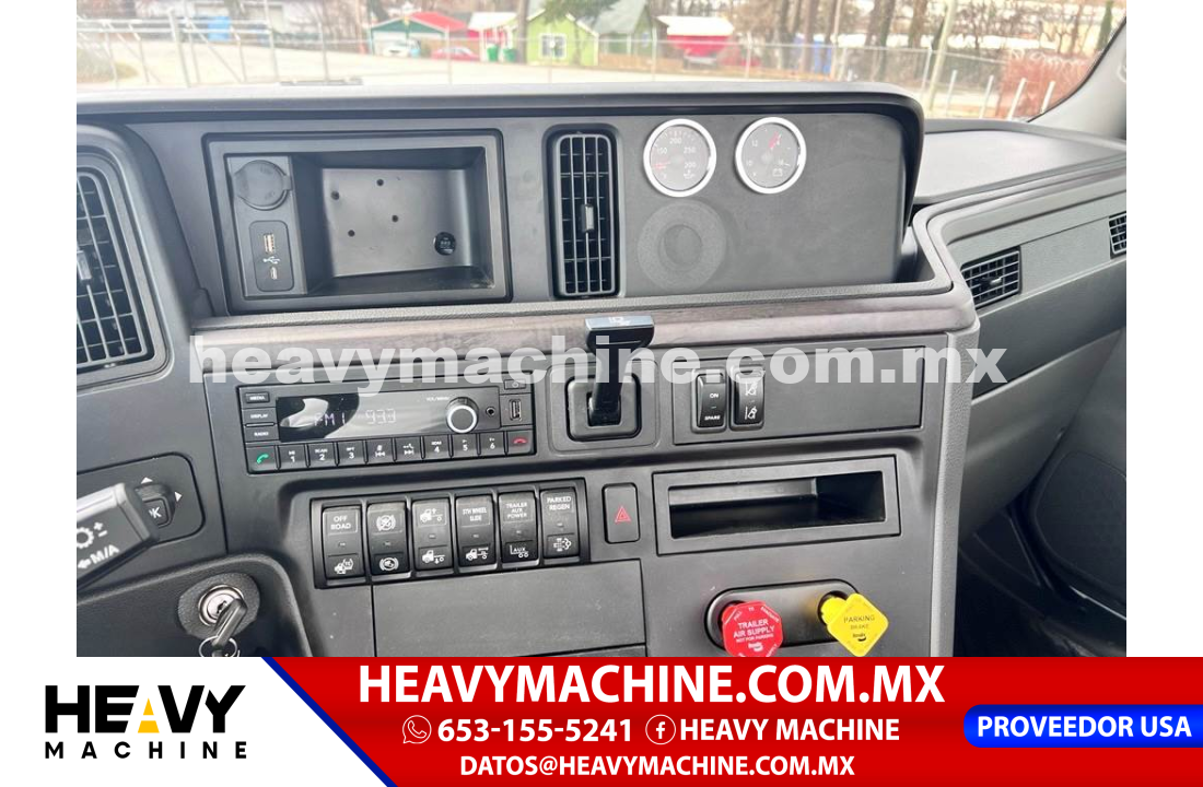 Camión Day Cab 2025 International LT625