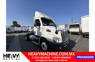 Camión Day Cab 2014 FREIGHTLINER CASCADIA 113