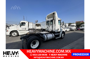 Camión Day Cab 2014 FREIGHTLINER CASCADIA 113