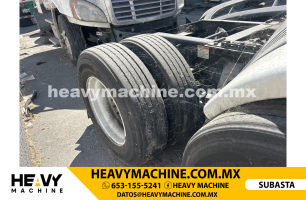 Camión Day Cab 2014 FREIGHTLINER Cascadia CNG