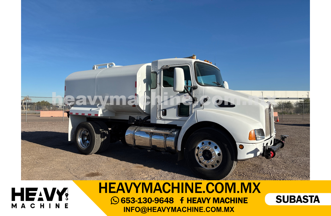 Camión Pipa de agua 2007 KENWORTH T300