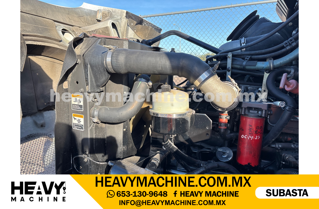 Camión Pipa de agua 2007 KENWORTH T300