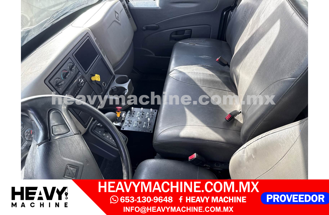 Camión Pipa de agua 2015 INTERNATIONAL DuraStar 4300