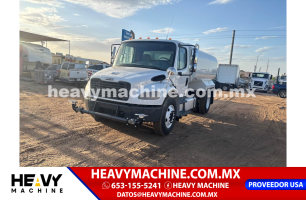 Camión Pipa de agua 2010 Freightliner M2 106