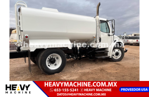 Camión Pipa de agua 2010 Freightliner M2 106