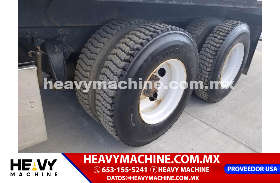 Camión RollBack 2003 Sterling LT9500