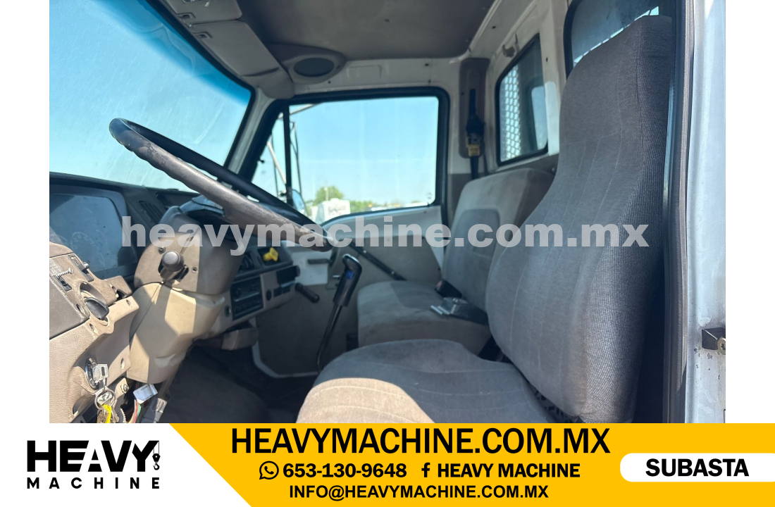 Camión Plataforma 2004 STERLING L7500