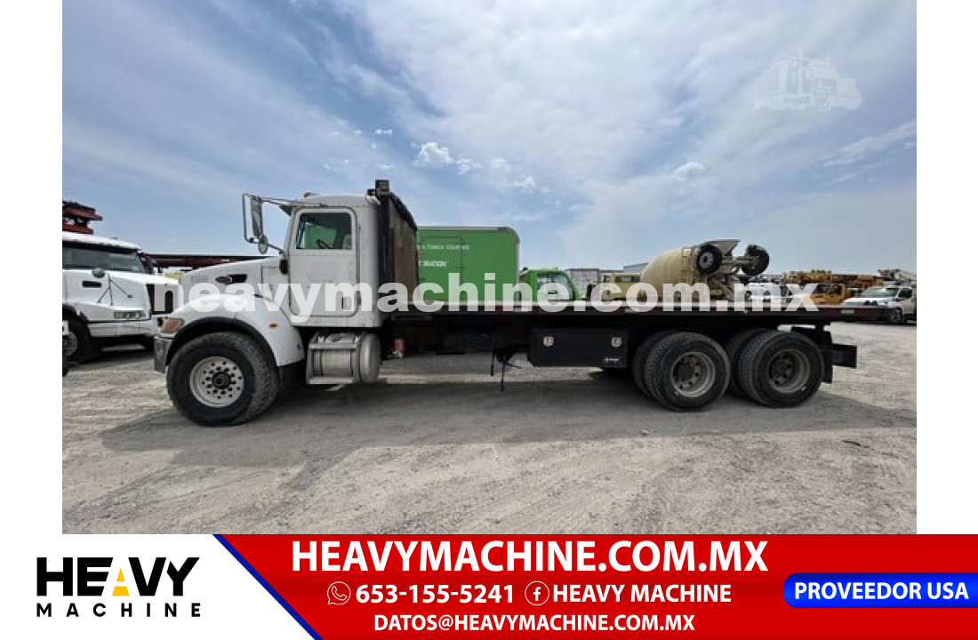Camión Plataforma 2005 Peterbilt 335