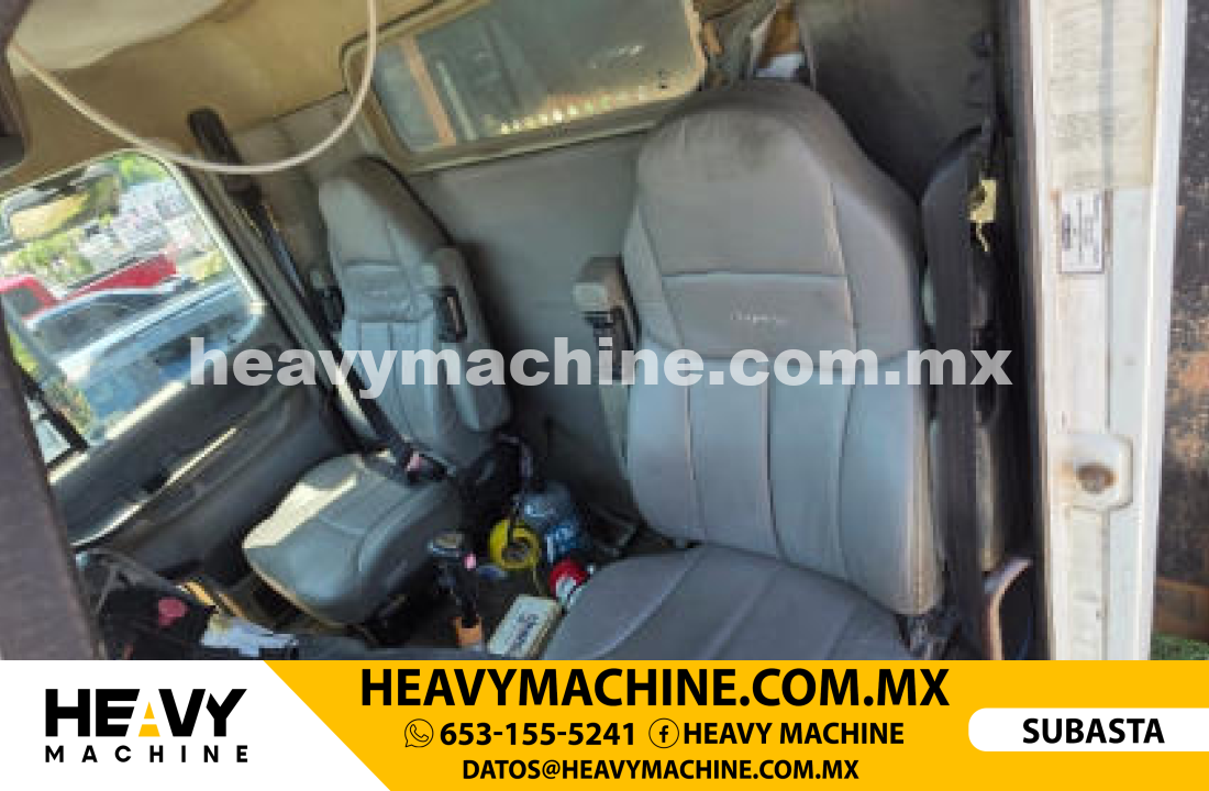 Camión Plataforma 2007 FREIGHTLINER COLUMBIA 120