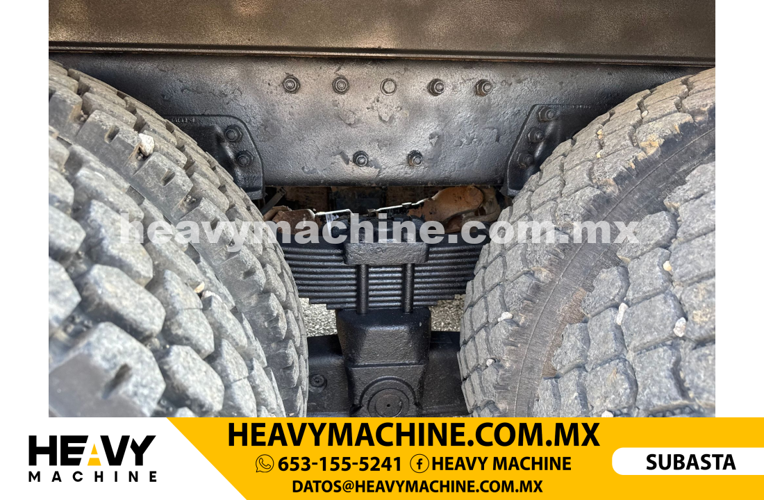 Camión Plataforma 2007 Peterbilt 340 flatbed truck