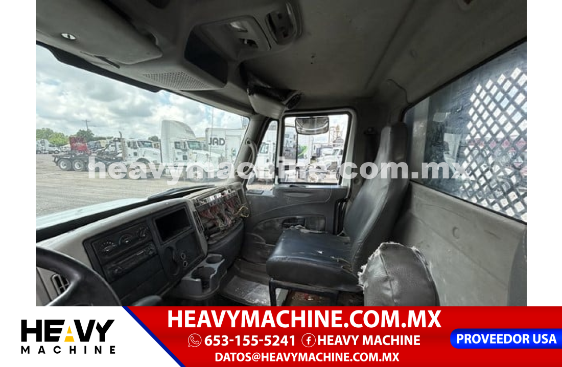 Camión Plataforma 2009 International DURASTAR 4300