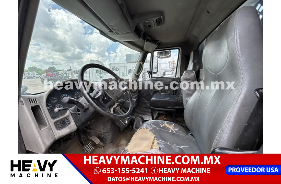 Camión Plataforma 2009 International DURASTAR 4300