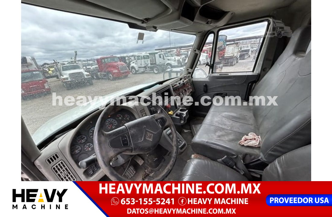 Camión Plataforma 2012 International DURASTAR 4400
