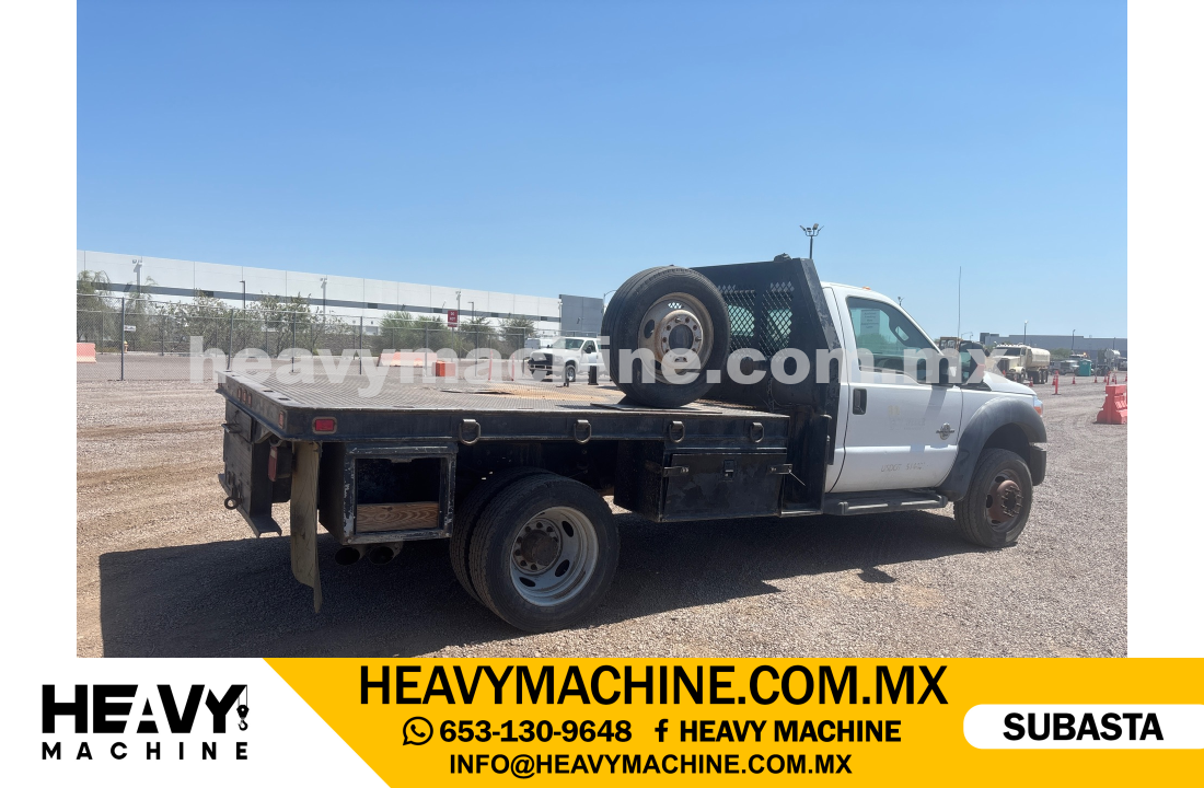 Camión Plataforma 2015 FORD F-550
