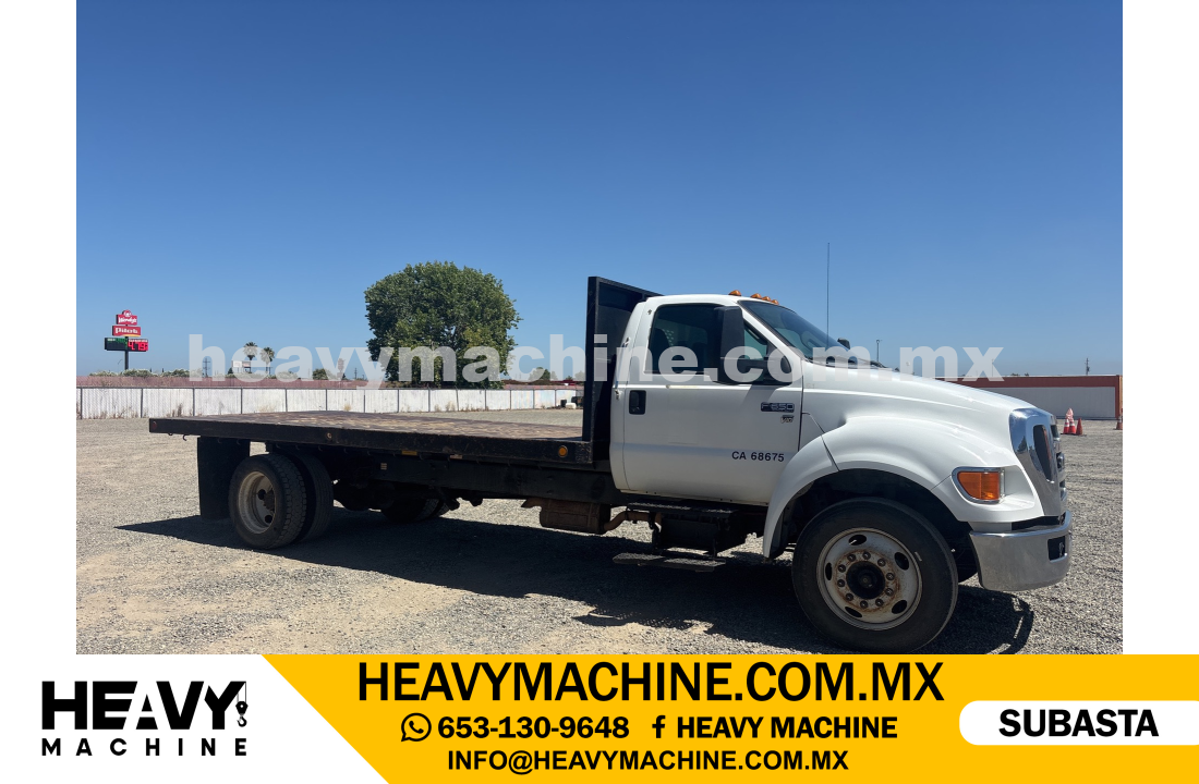 Camión Plataforma 2015 FORD F-650 4x2