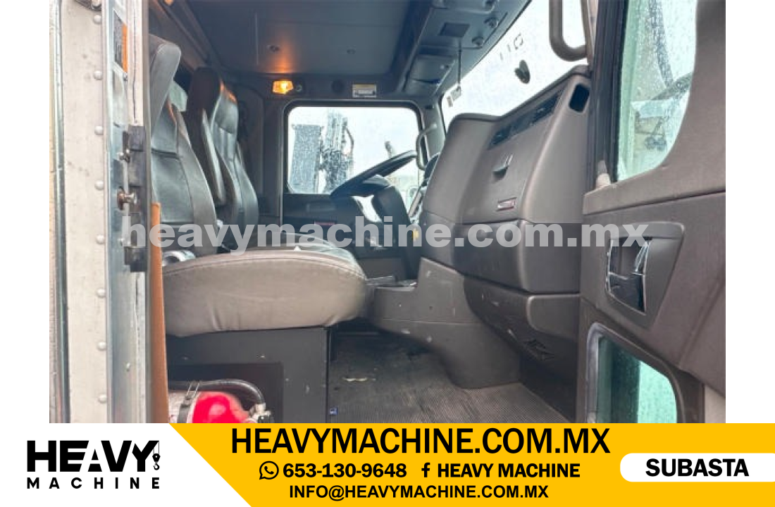 Camión Plataforma 2015 KENWORTH T440