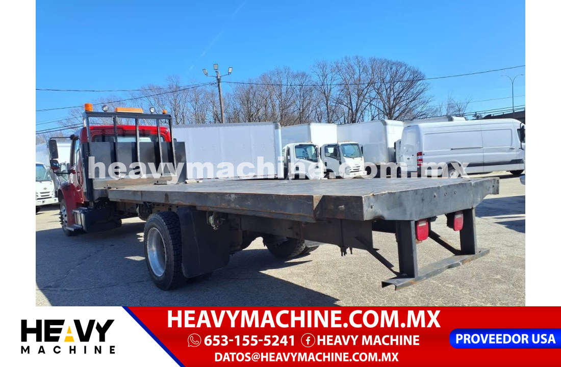 Camión Plataforma 2018 Freightliner M2 106