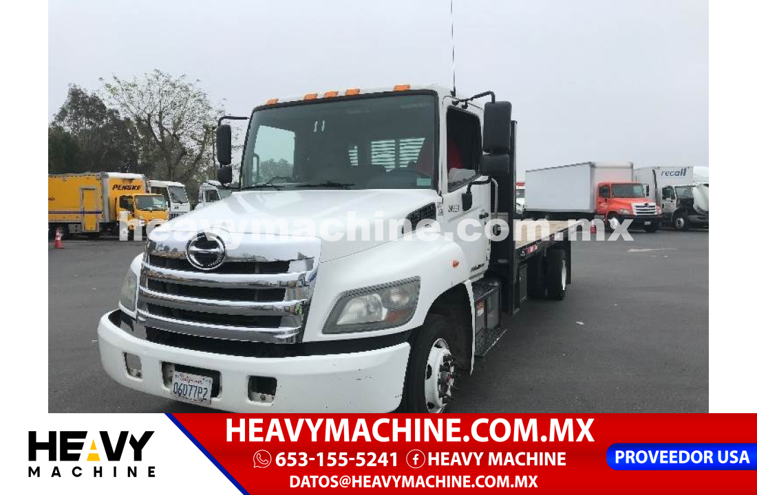 Camión Plataforma 2019 Hino 258LP