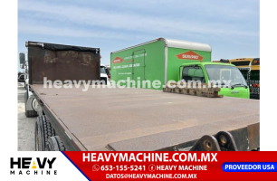 Camión Plataforma 2005 Peterbilt 335