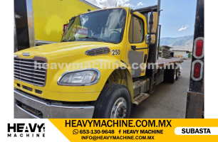Plataforma 2014 FREIGHTLINER M2106