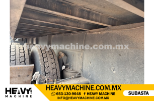 Camión Plataforma 2015 FREIGHTLINER M2 106