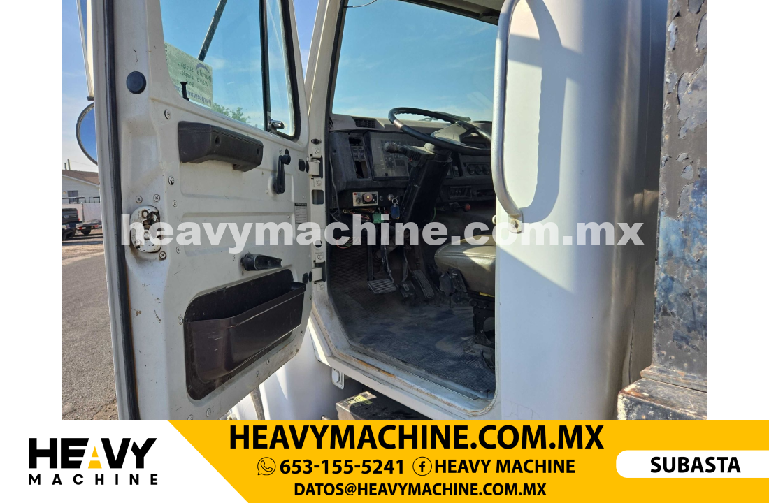 Camión RollBack 1995 International 4900