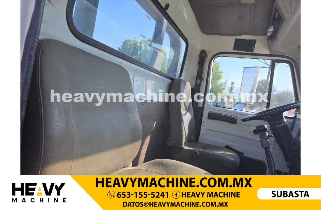 Camión RollBack 1995 International 4900