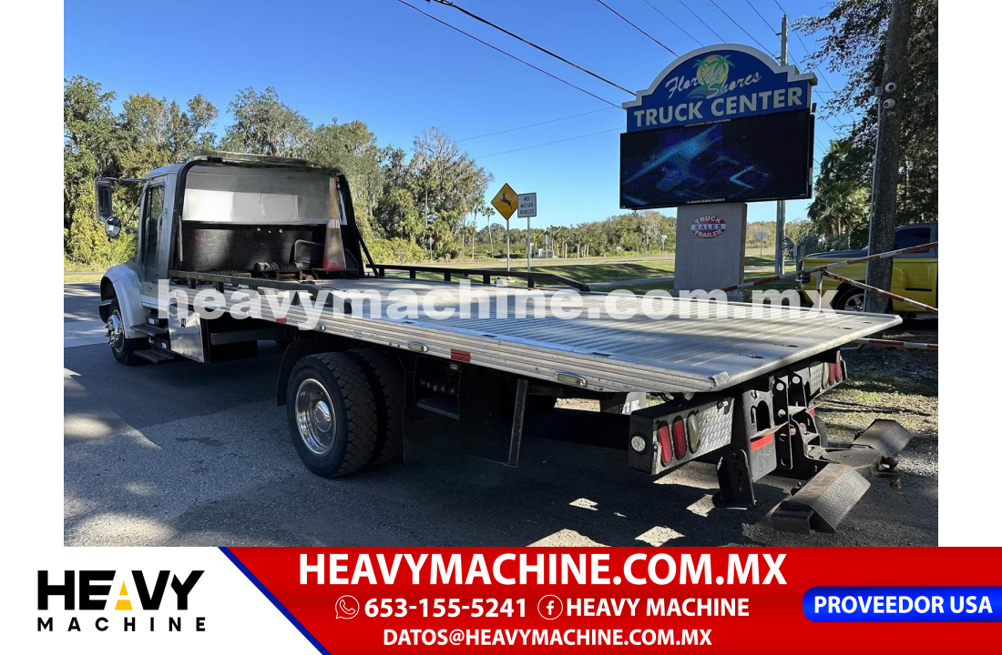 Camión RollBack 2001 International 4700