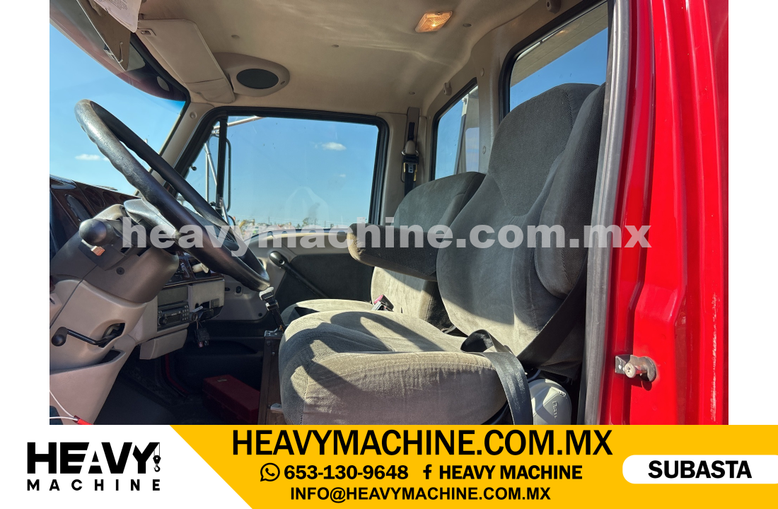 Camión RollBack 2002 STERLING