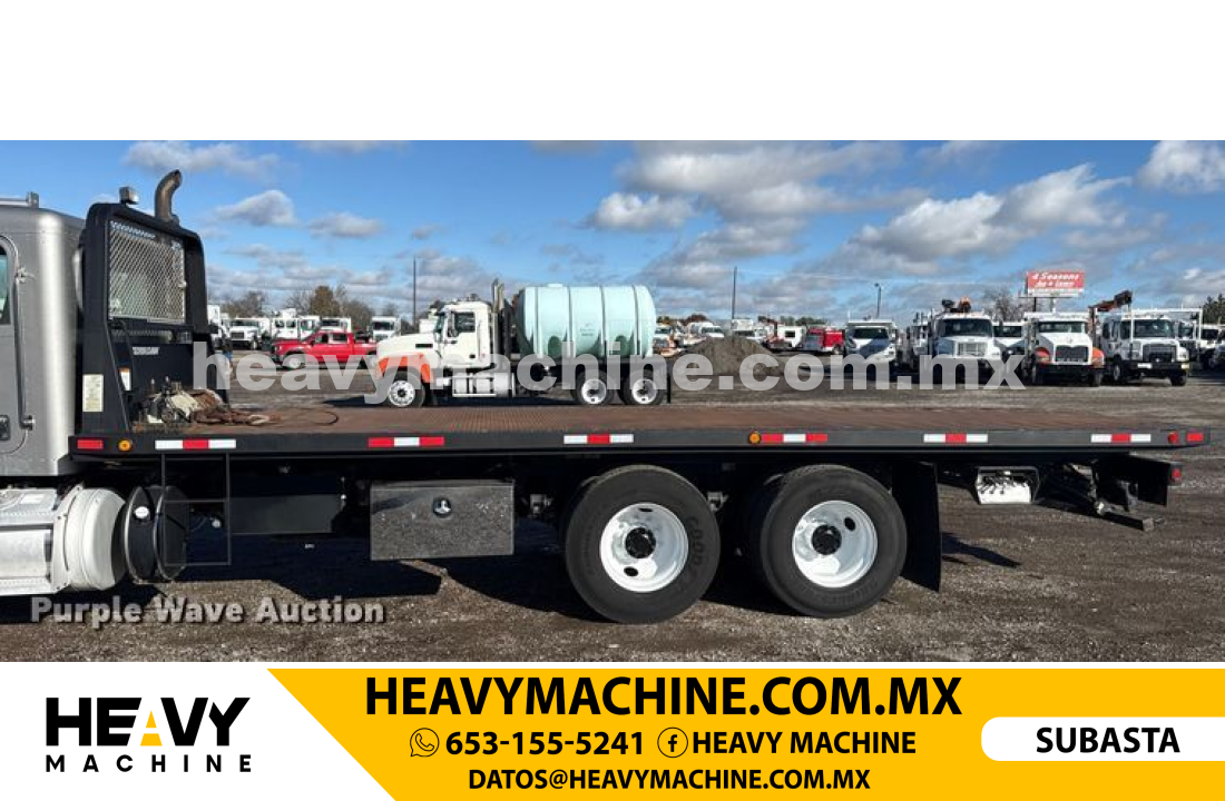 Camión RollBack 2011 PETERBILT 348