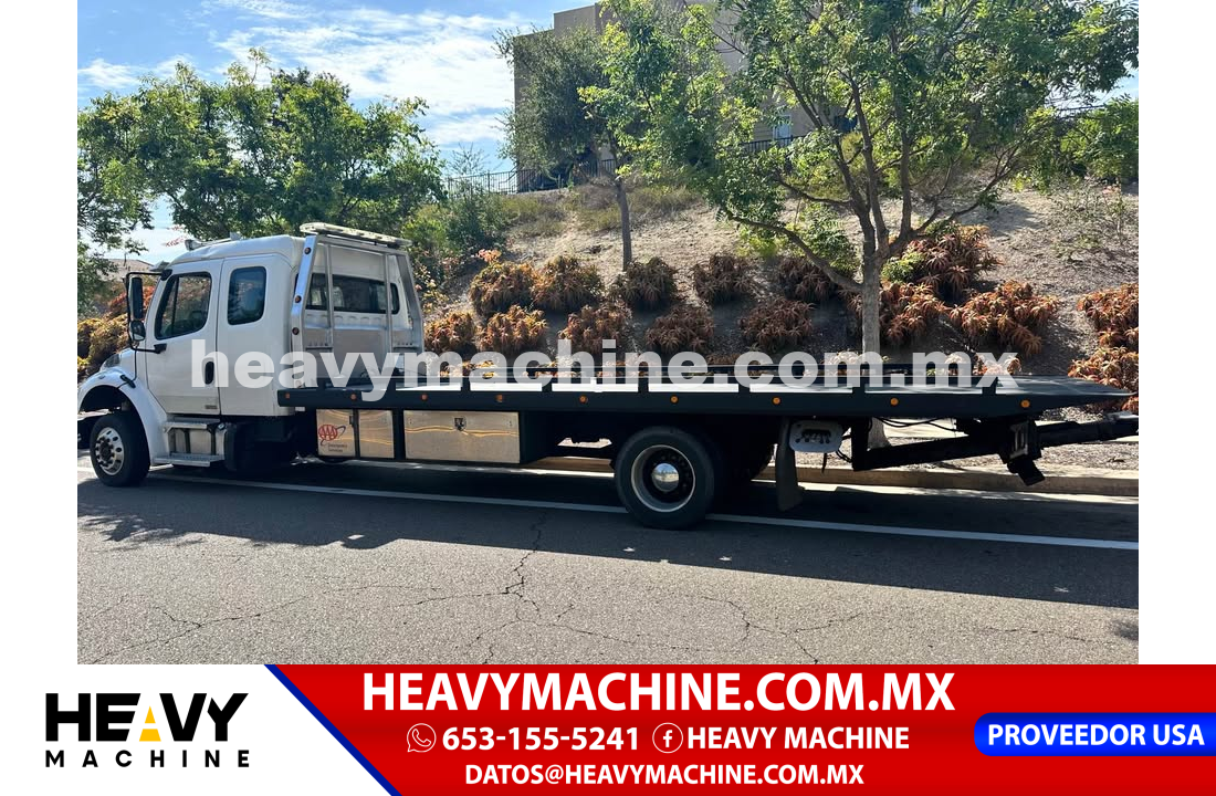 Camión RollBack 2012 Freightliner M2 106