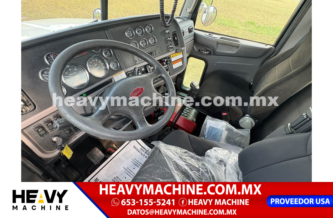 Camión RollBack 2012 PETERBILT 365