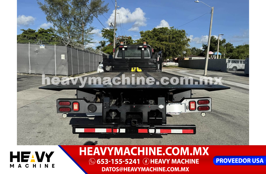 Camión RollBack 2015 Ford F-650