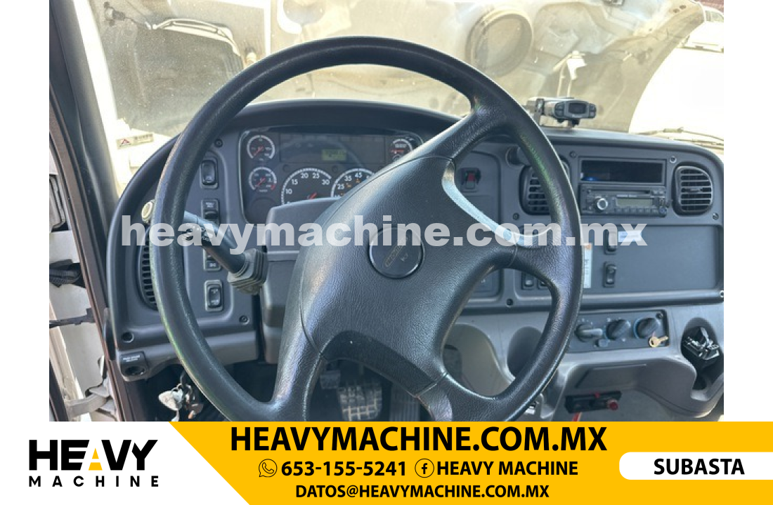 Camión RollBack 2016 FREIGHTLINER Business Class M2