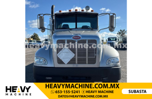 Camión RollBack 2011 PETERBILT 348